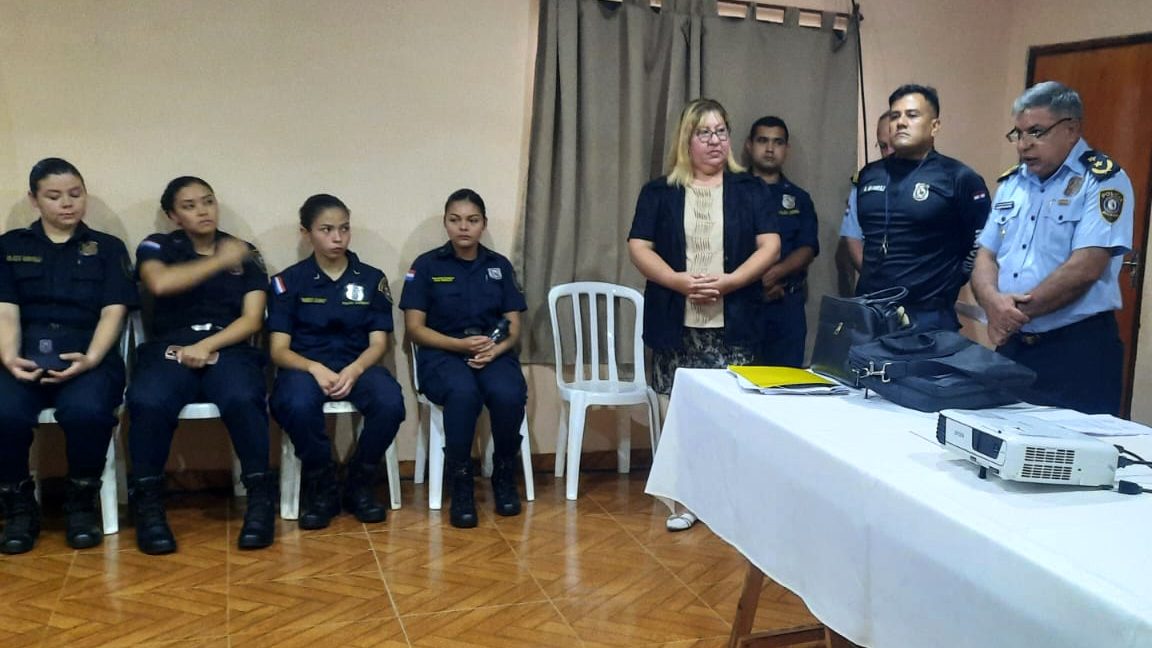Policías del departamento de Guairá se capacitaron en Derechos Humanos